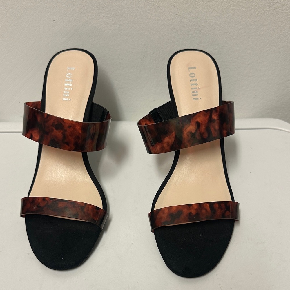 Lottini tortoise shell kitten heel sandals. Women's Brown Sandals, comfortable